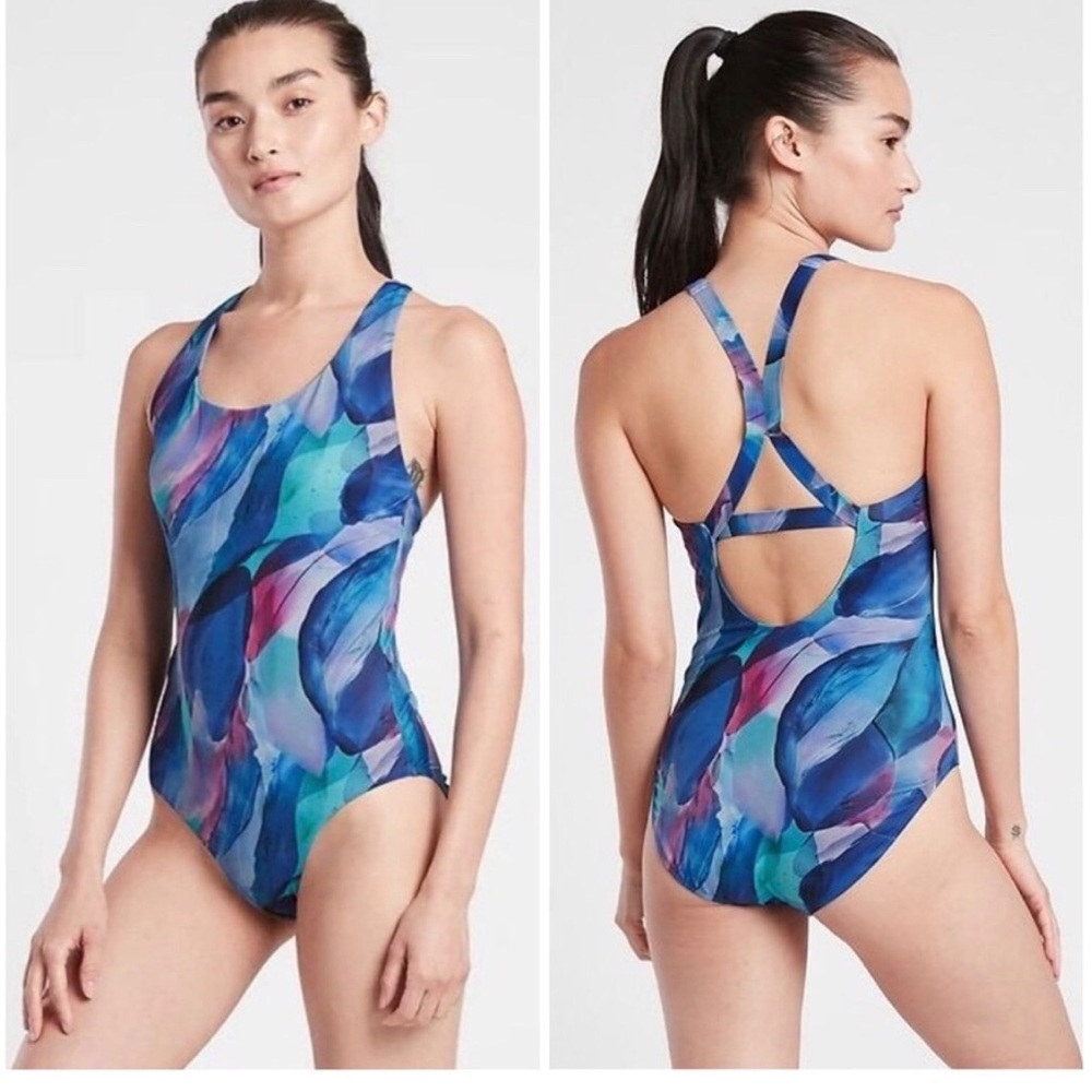 Athleta NWT Malibu Printed One Piece Swimsuit in Make A Splash Cool print small